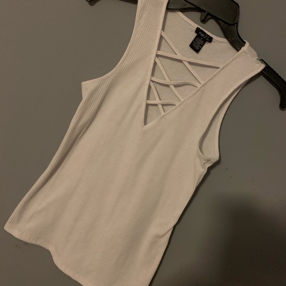 Cross front tank top